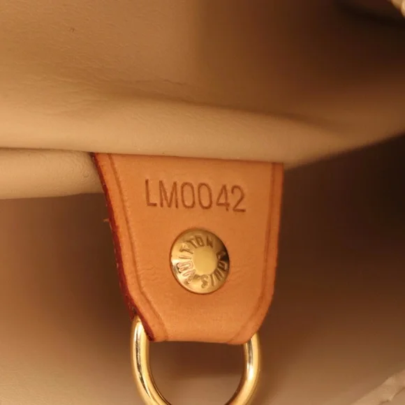 Authentic Louis‎ Vuitton Vernis Houston Shoulder Hand Bag Yellow - Picture 8 of 8